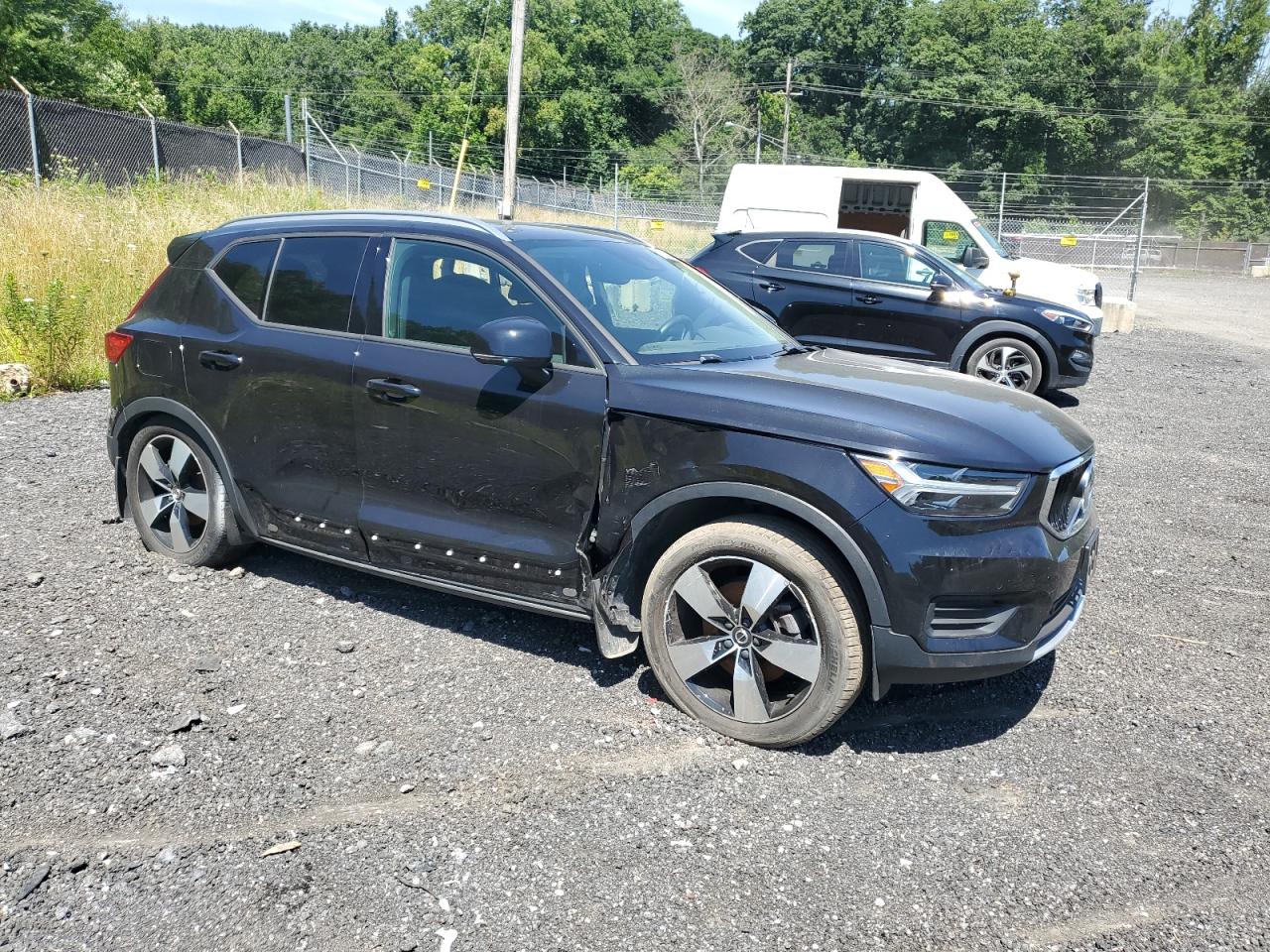 2020 Volvo Xc40 T4 Momentum VIN: YV4AC2HK5L2287676 Lot: 60030444