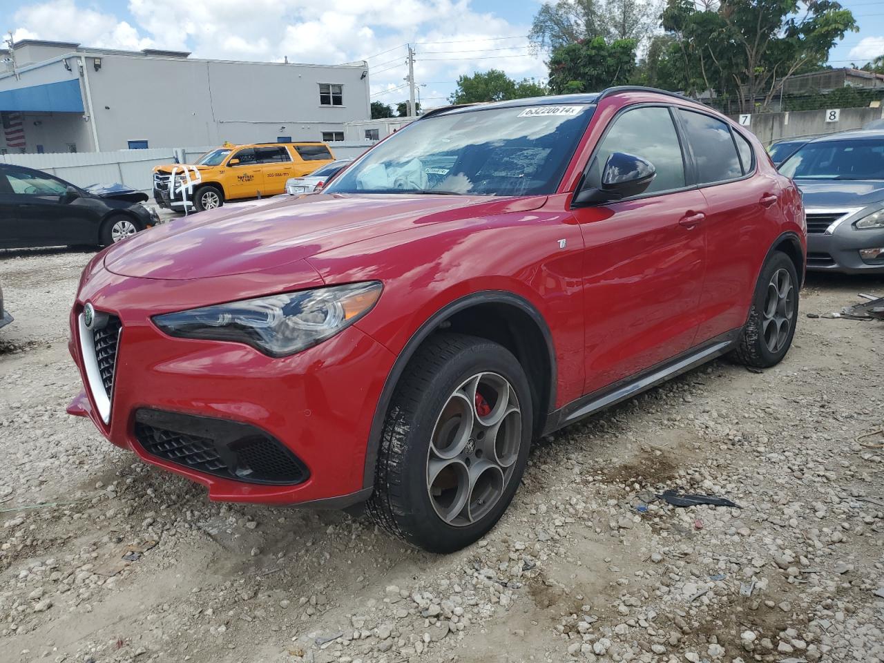 ZASPAKBN7R7D70650 2024 ALFA ROMEO STELVIO - Image 1