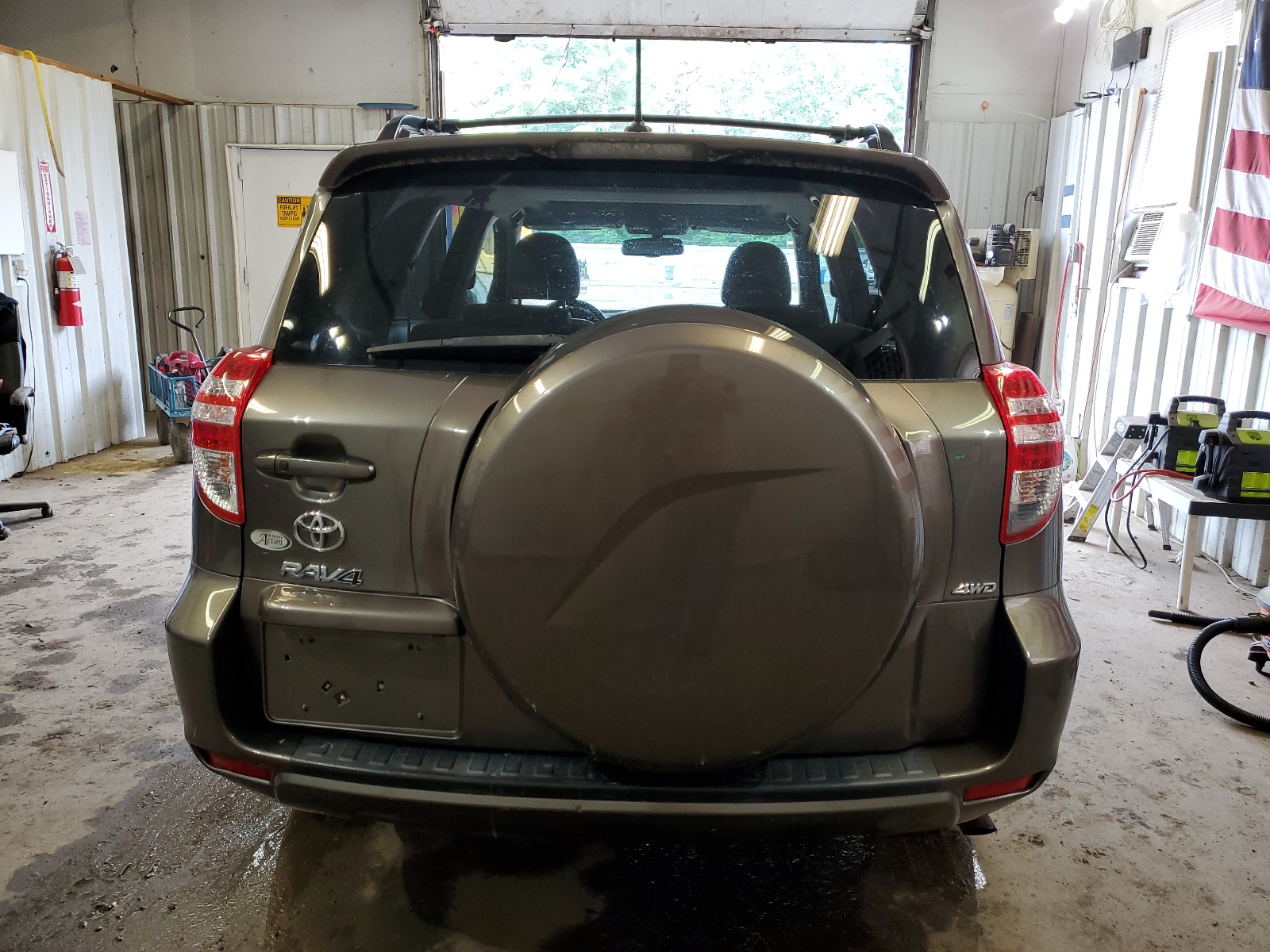 2T3DK4DV7BW043600 2011 Toyota Rav4 Limited