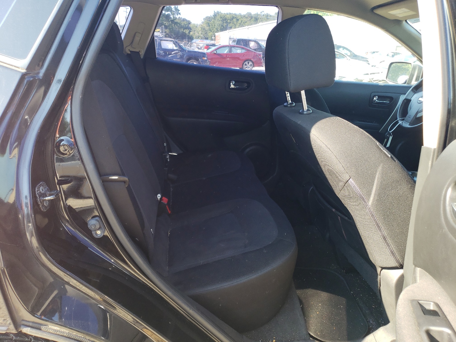 JN8AS5MT5BW182153 2011 Nissan Rogue S