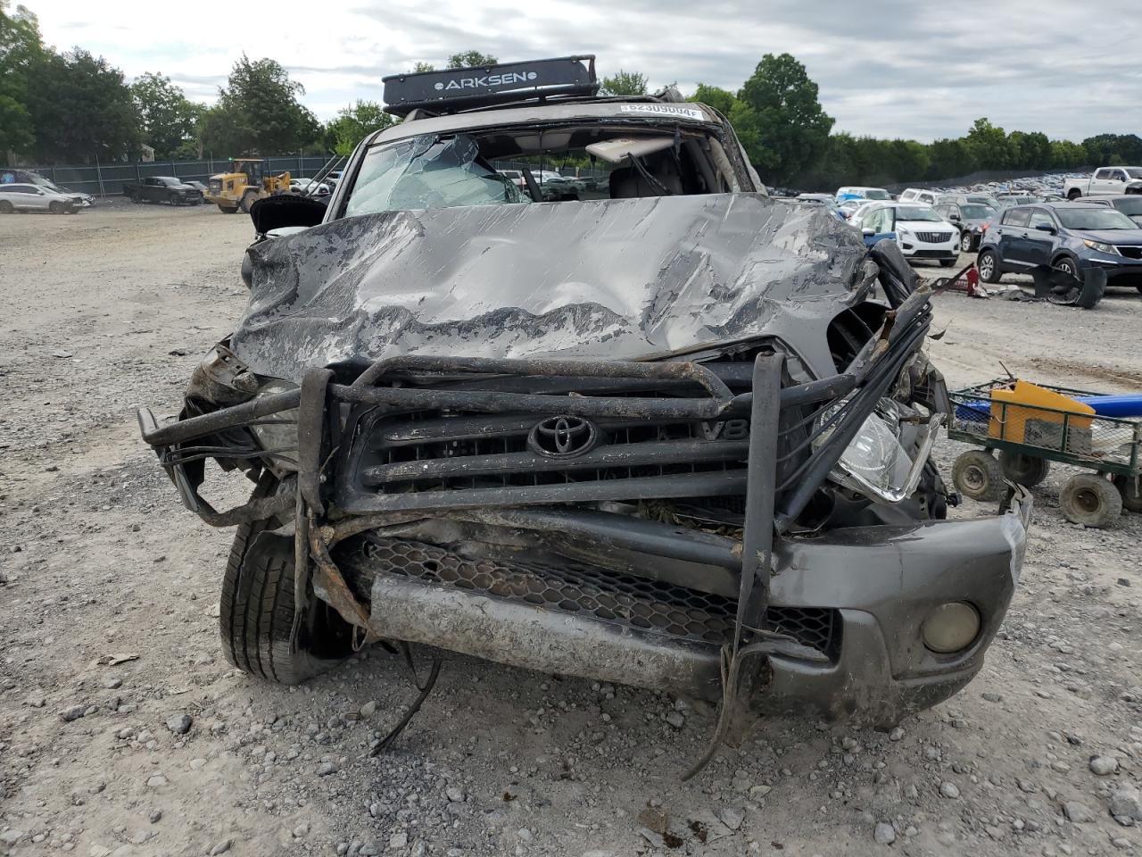 2003 Toyota Sequoia Limited VIN: 5TDZT38A23S188275 Lot: 62309004