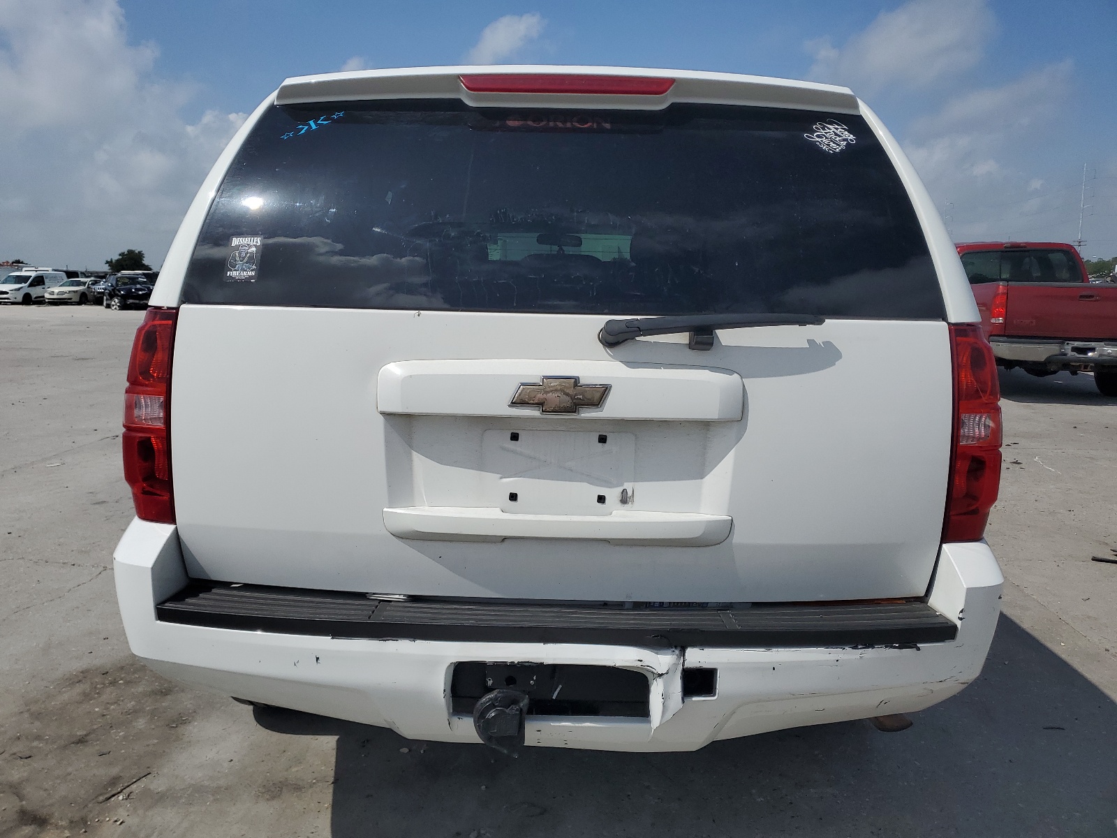 1GNMCAE02AR224656 2010 Chevrolet Tahoe C1500 Ls