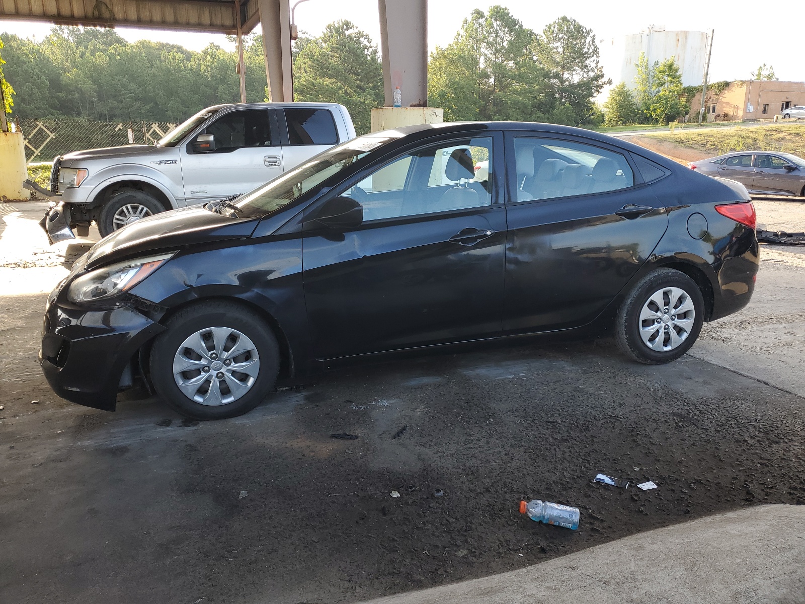 KMHCT4AEXHU354761 2017 Hyundai Accent Se