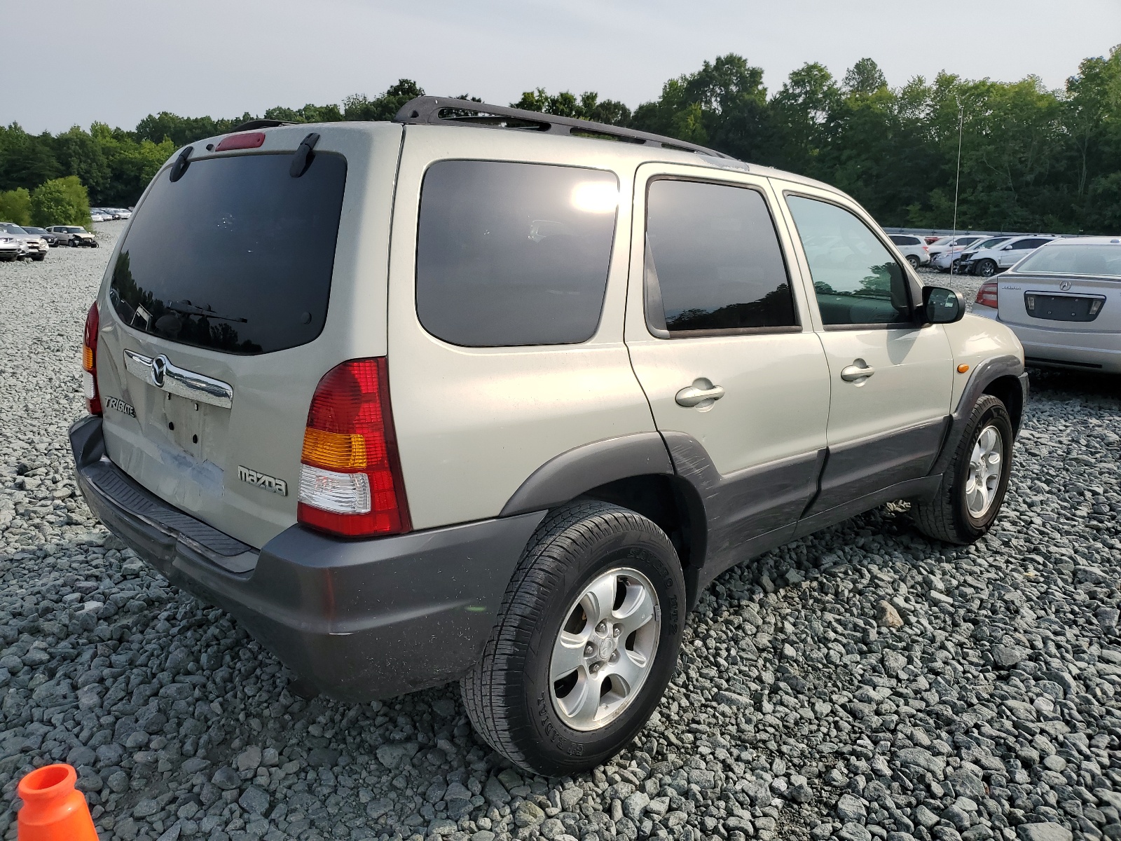 4F2YZ04163KM46657 2003 Mazda Tribute Lx