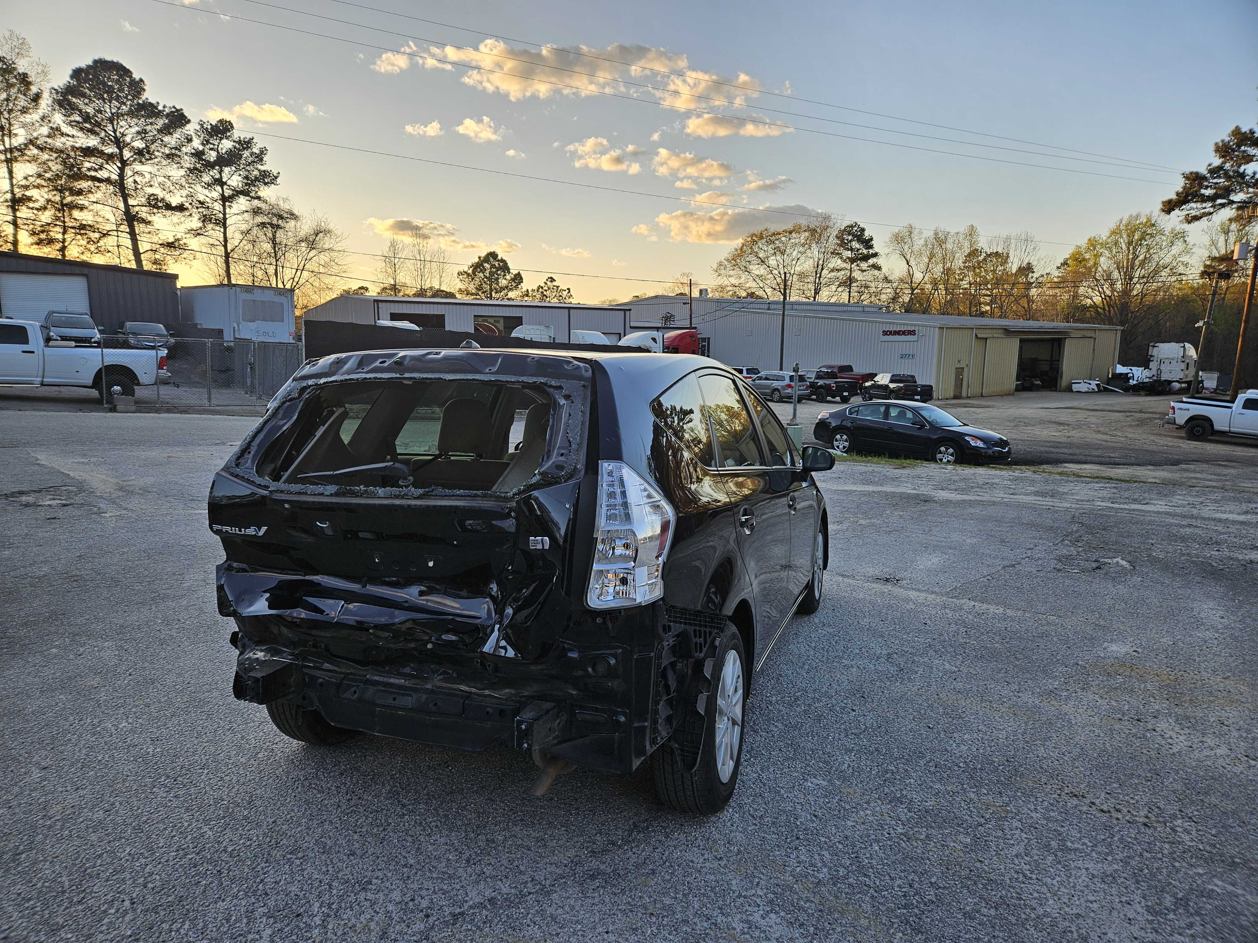 2013 Toyota Prius V vin: JTDZN3EU4D3196115