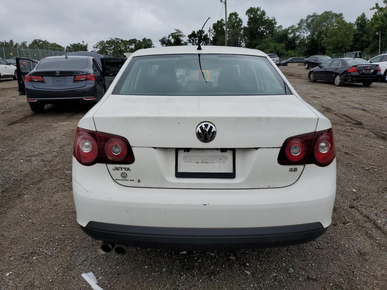 3VWJX7AJXAM001670 2010 Volkswagen Jetta S