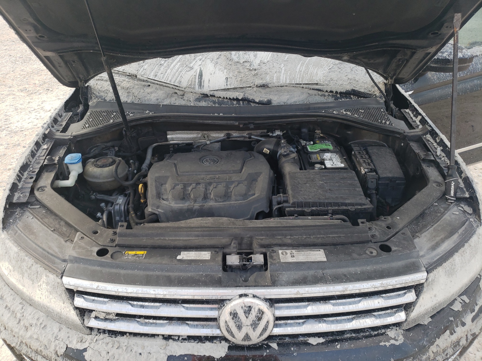 3VV3B7AX4JM209964 2018 Volkswagen Tiguan Se