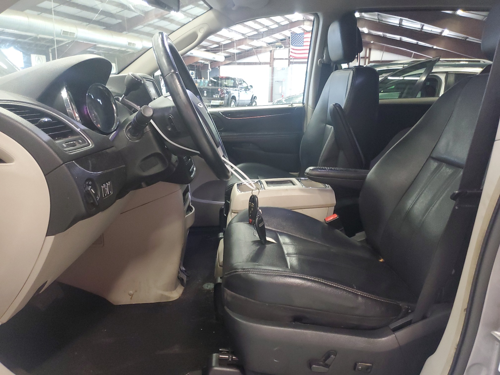 2C4RC1BG6ER211103 2014 Chrysler Town & Country Touring