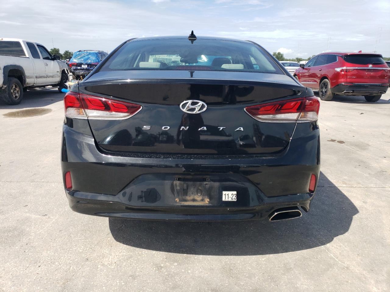 2018 Hyundai Sonata Sport VIN: 5NPE34AF5JH652088 Lot: 64493254