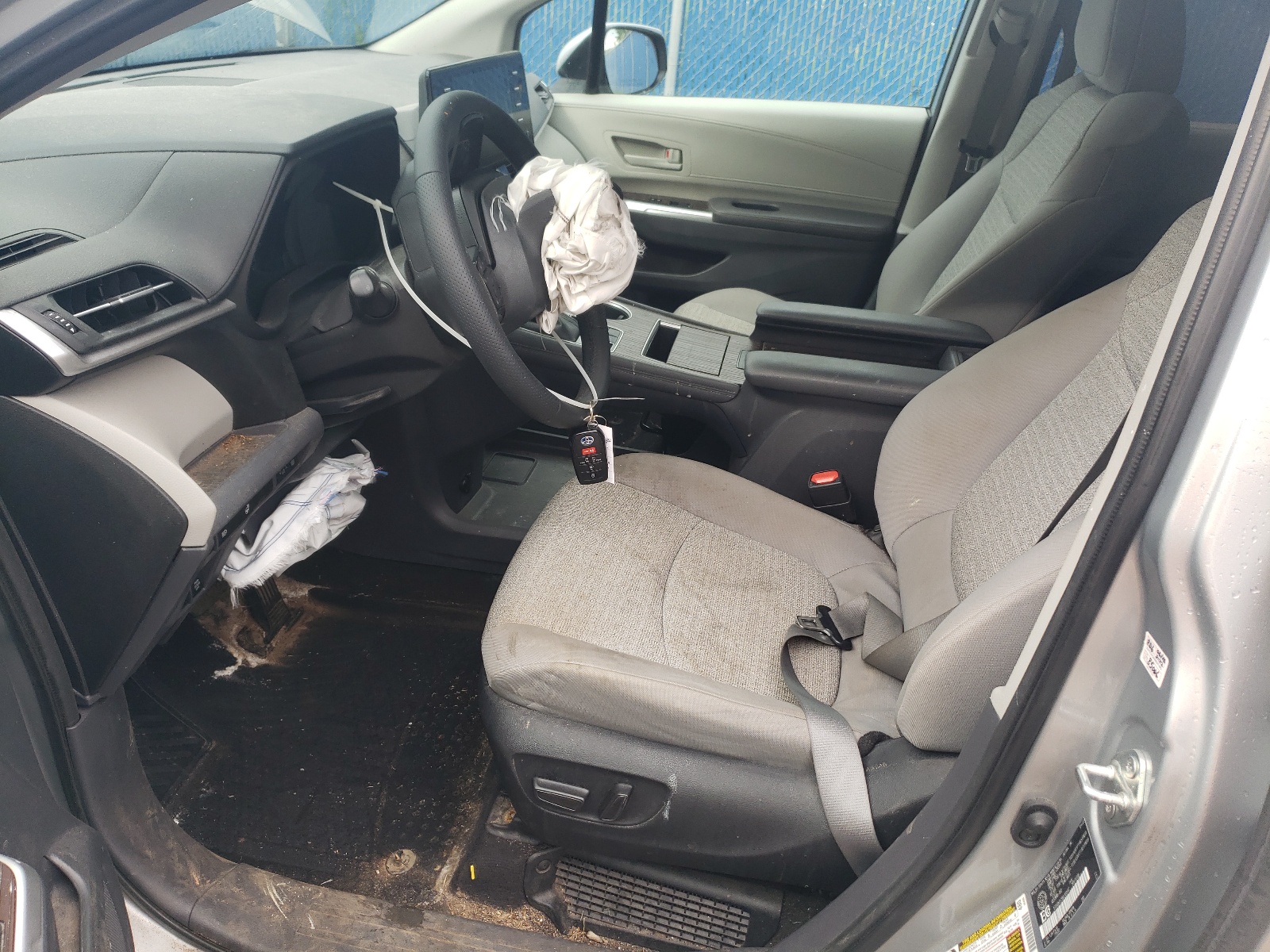 5TDGRKEC5NS100487 2022 Toyota Sienna Le