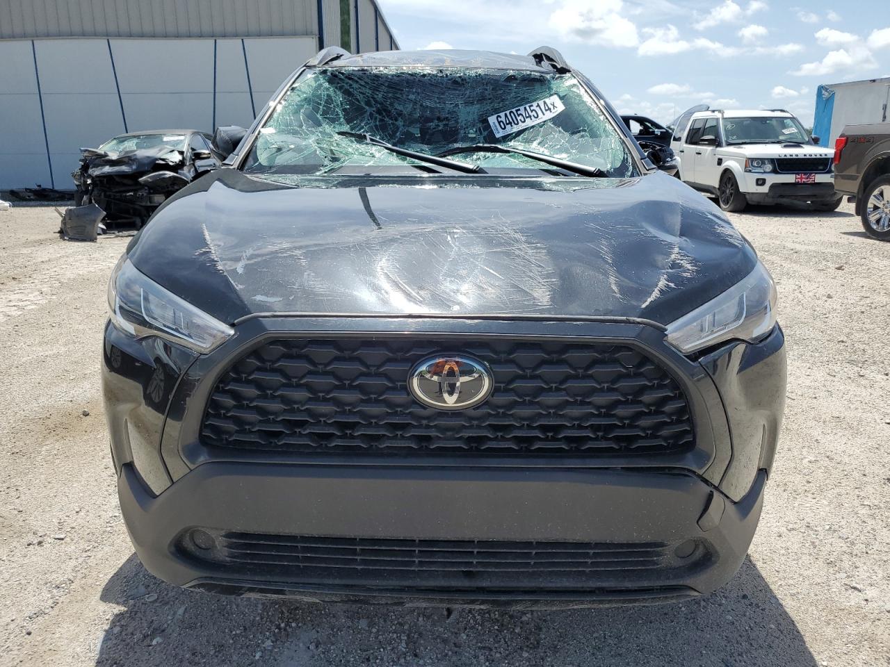 2022 Toyota Corolla Cross Le VIN: 7MUCAAAG0NV023106 Lot: 64054514