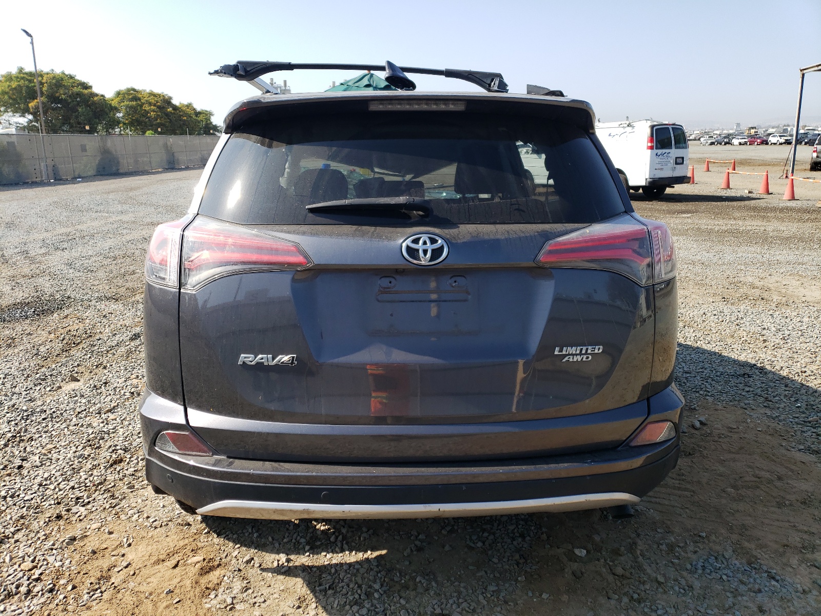 2T3DFREV4GW480154 2016 Toyota Rav4 Limited