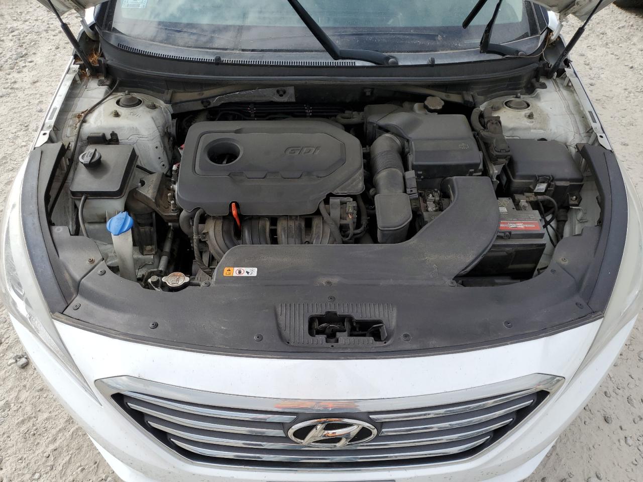 5NPE24AF5FH045800 2015 Hyundai Sonata Se