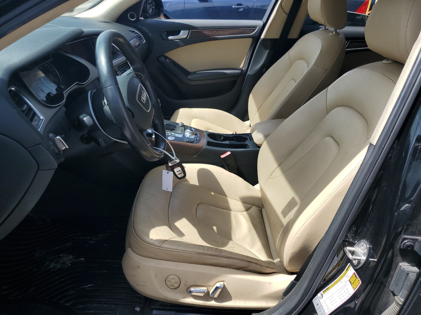 WAUFFAFL9EN025079 2014 Audi A4 Premium Plus