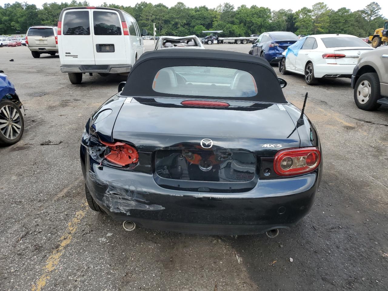 2009 Mazda Mx-5 Miata VIN: JM1NC25F490203220 Lot: 61742124