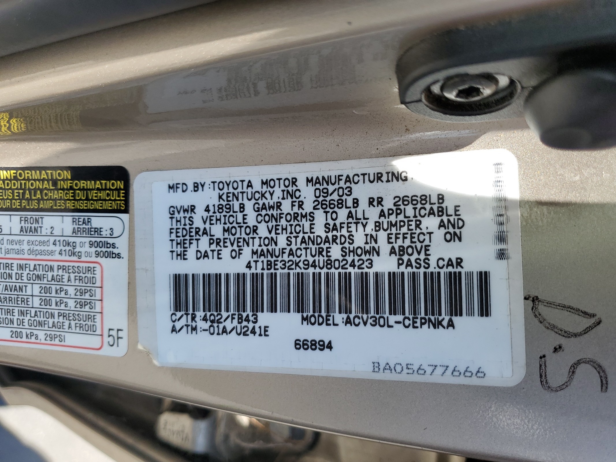 4T1BE32K94U802423 2004 Toyota Camry Le