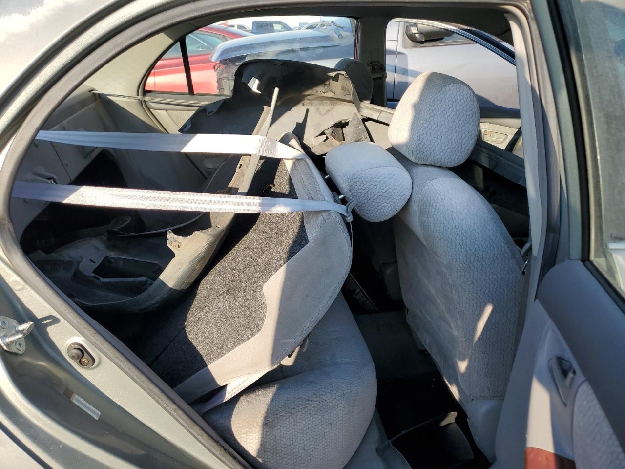 2004 Toyota Corolla Ce VIN: 2T1BR32E74C266815 Lot: 63503764