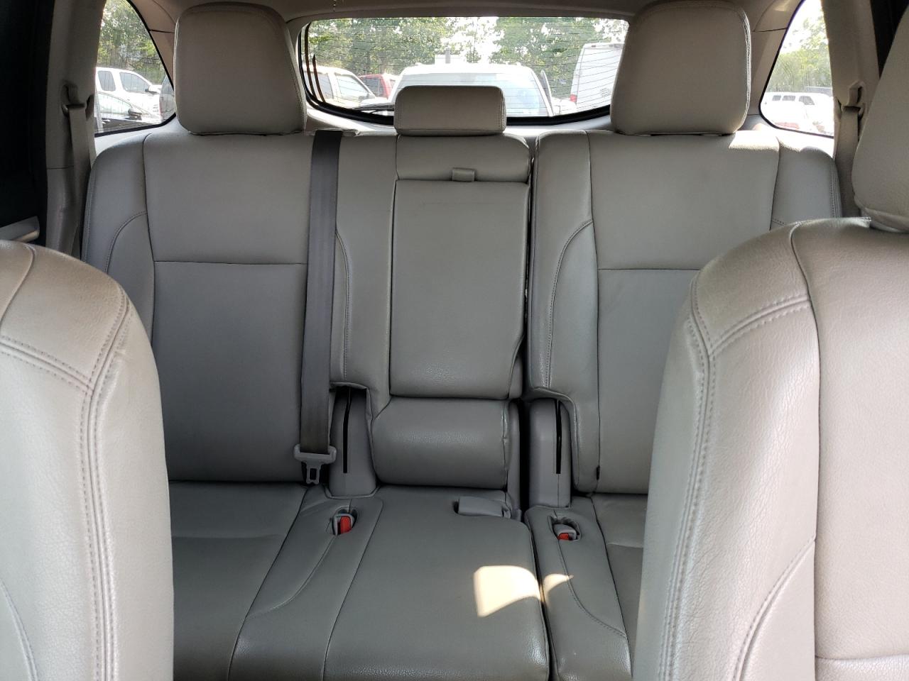 2015 Toyota Highlander Le VIN: 5TDZARFH9FS010506 Lot: 62872384