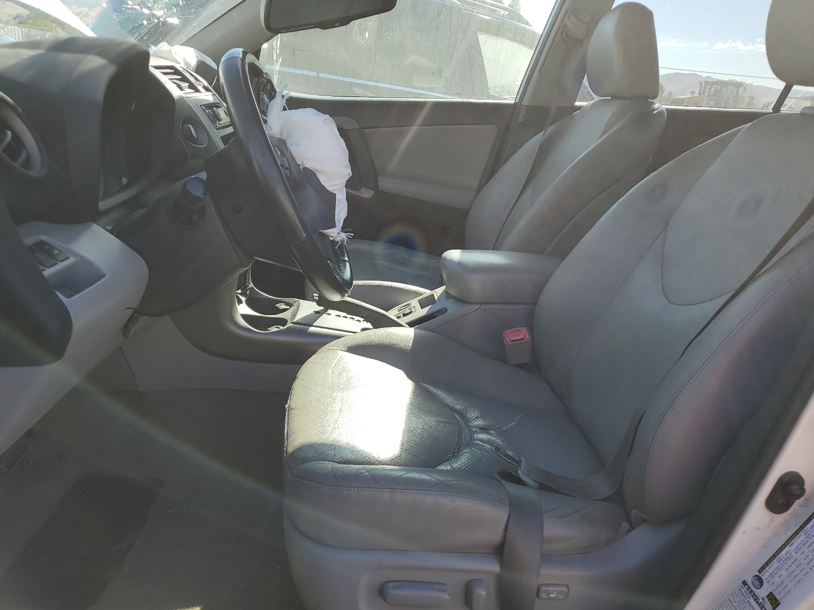 JTMDK4DV9AD015468 2010 Toyota Rav4 Limited