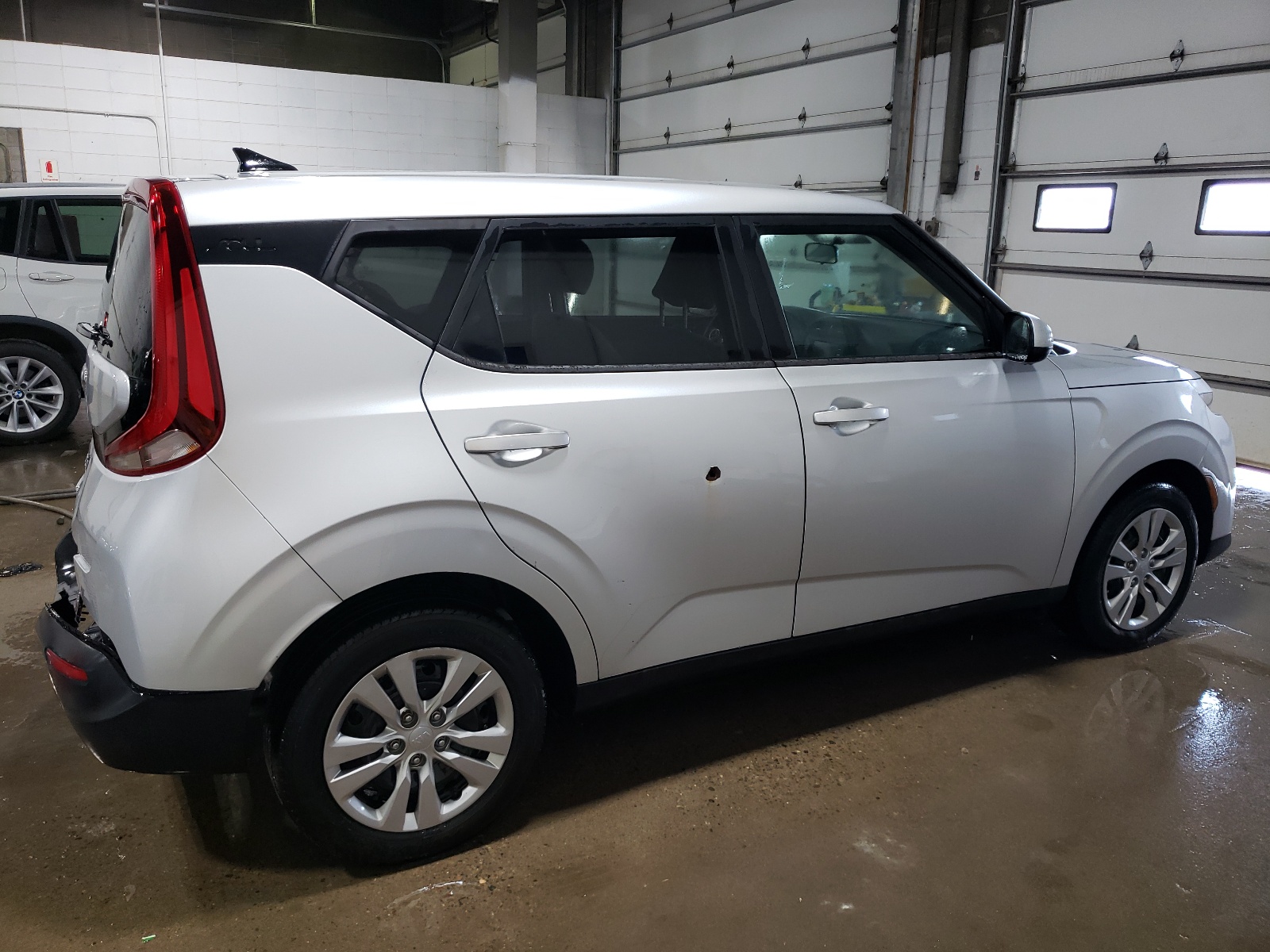 2020 Kia Soul Lx vin: KNDJ23AU9L7722970