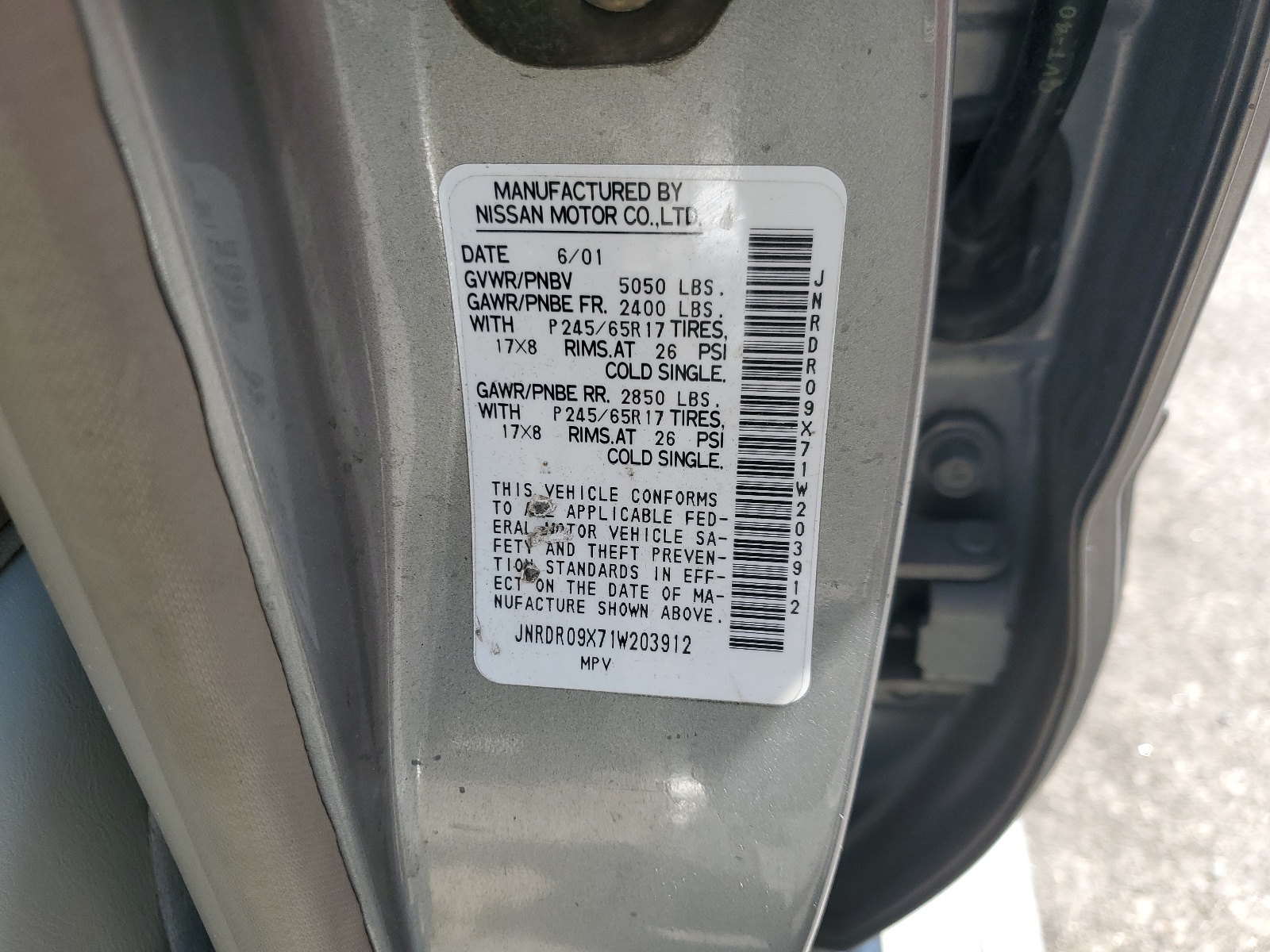 JNRDR09X71W203912 2001 Infiniti Qx4