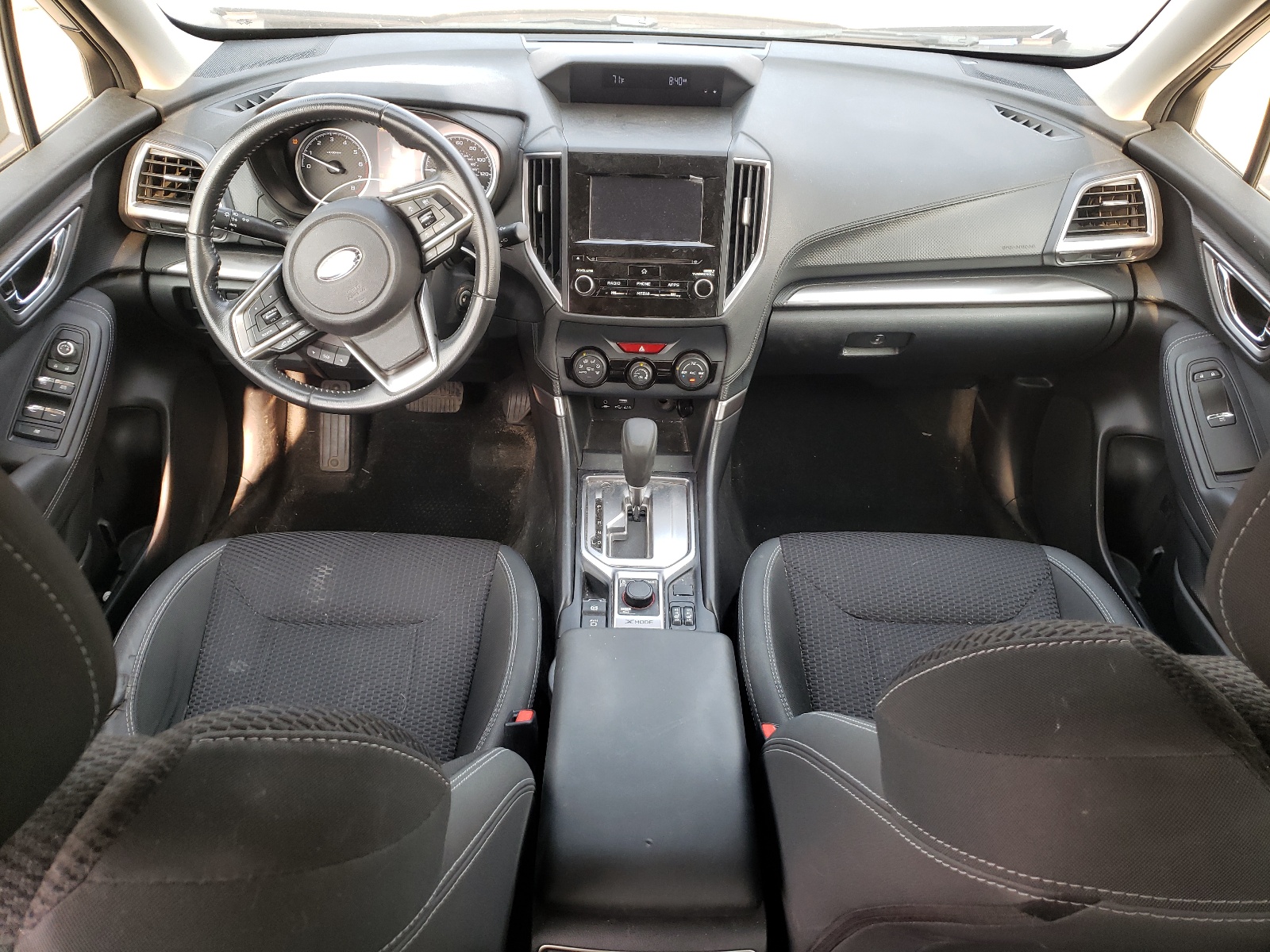 JF2SKAEC4KH448825 2019 Subaru Forester Premium