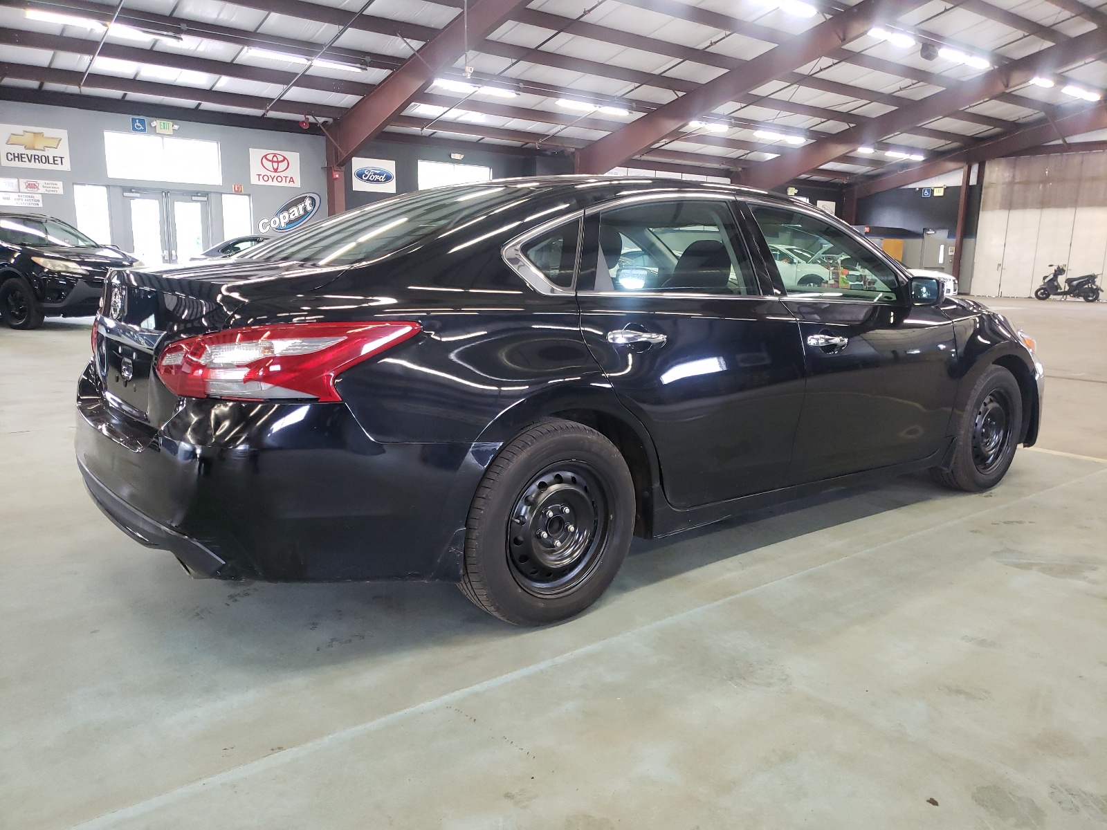 2018 Nissan Altima 2.5 vin: 1N4AL3AP3JC171842