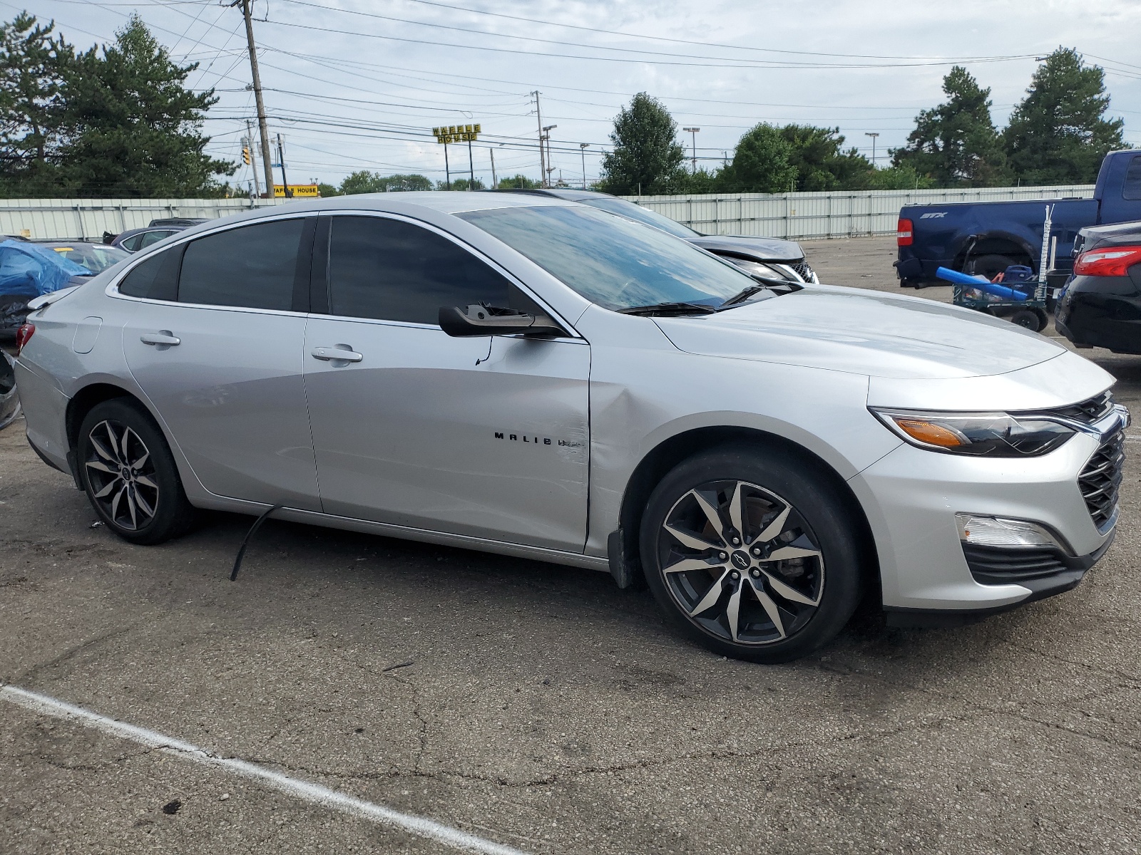 2020 Chevrolet Malibu Rs vin: 1G1ZG5ST9LF155843