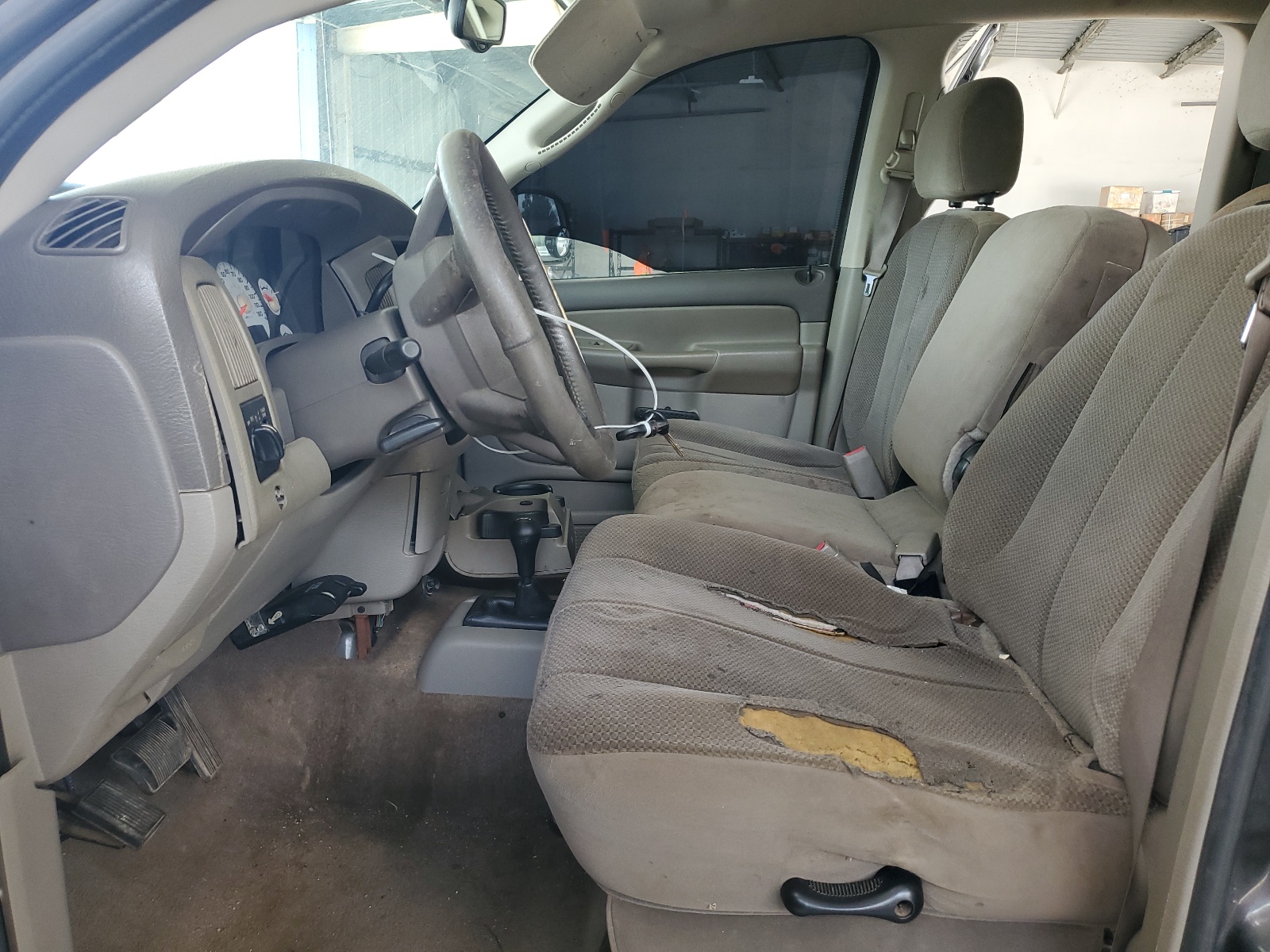 3D7KU28D44G158980 2004 Dodge Ram 2500 St