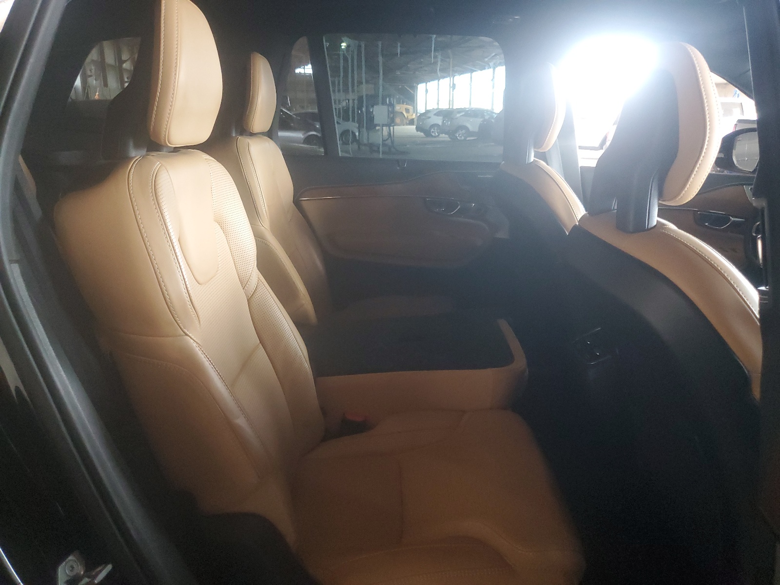 YV4A22PLXH1142241 2017 Volvo Xc90 T6