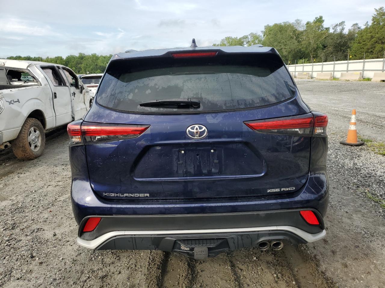 2022 Toyota Highlander Xse VIN: 5TDLZRBH4NS207747 Lot: 71182974