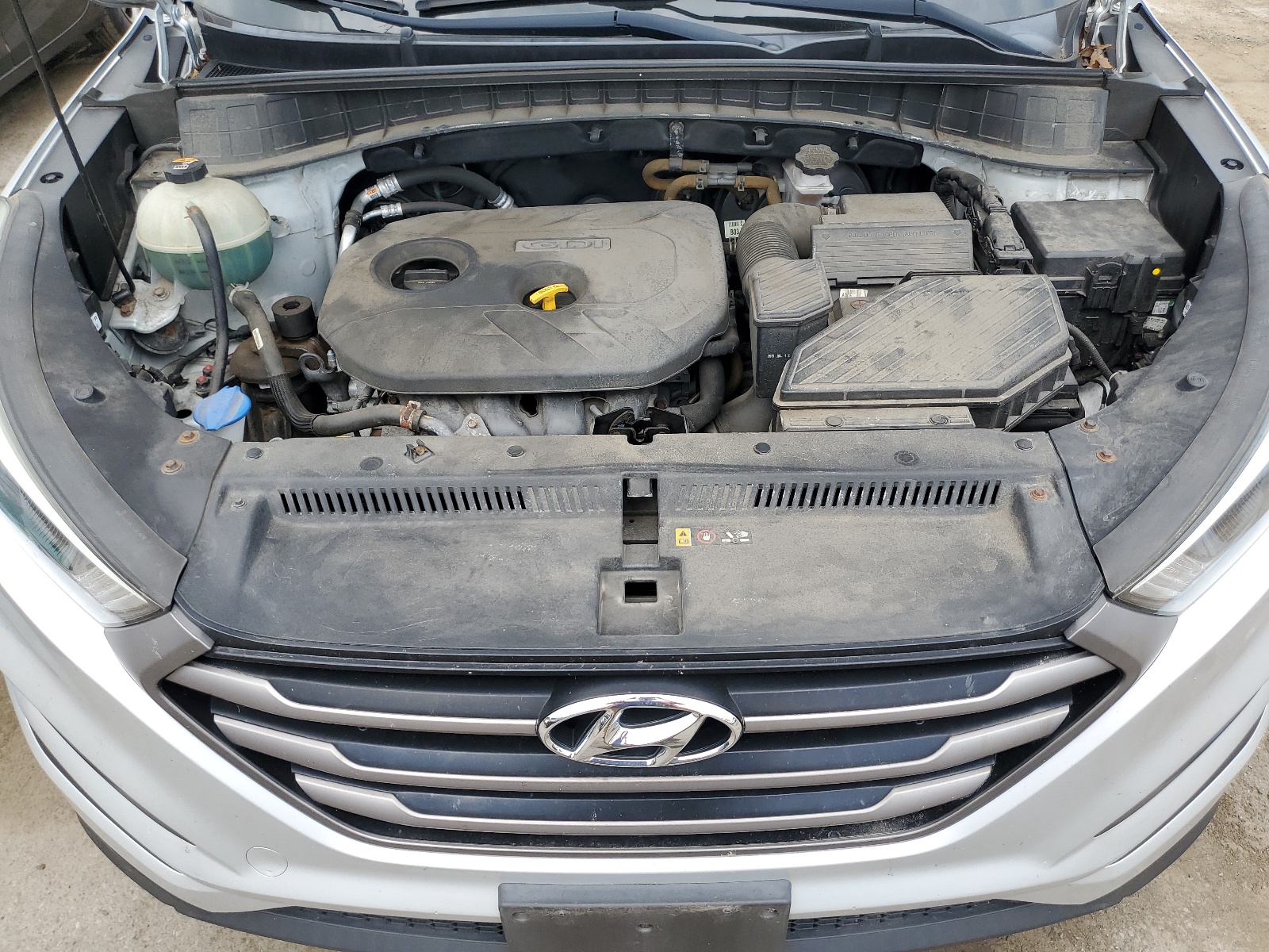 KM8J3CA42GU037399 2016 Hyundai Tucson Limited