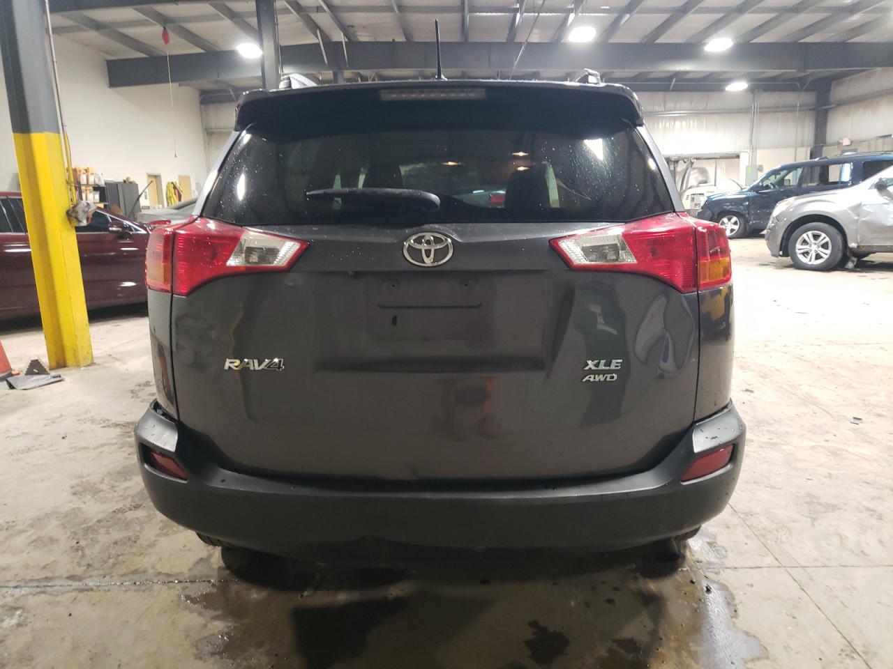 2015 Toyota Rav4 Xle VIN: 2T3RFREV8FW250105 Lot: 65126084