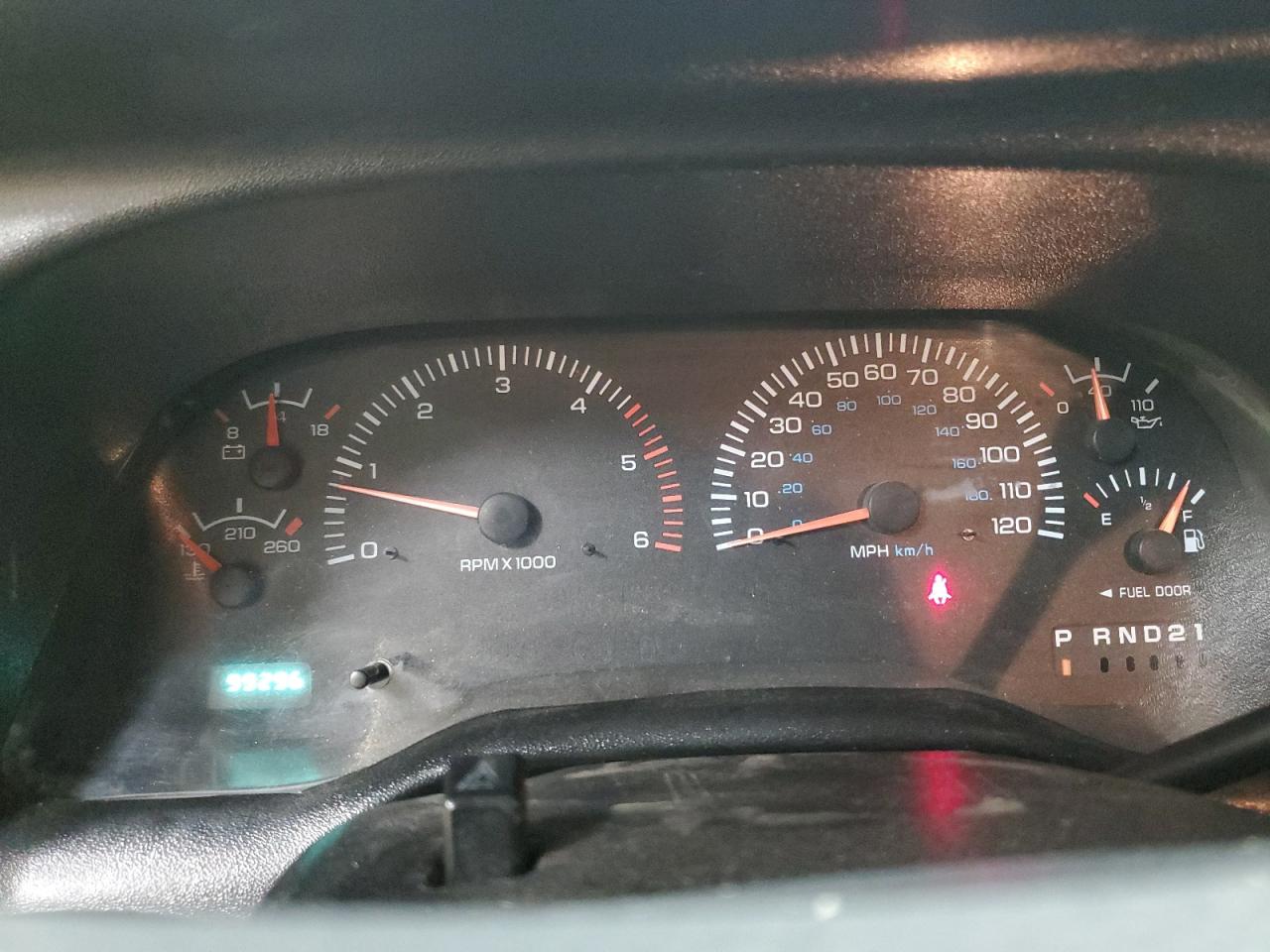 2002 Dodge Ram 2500 VIN: 3B7KF26W82M230660 Lot: 61814094