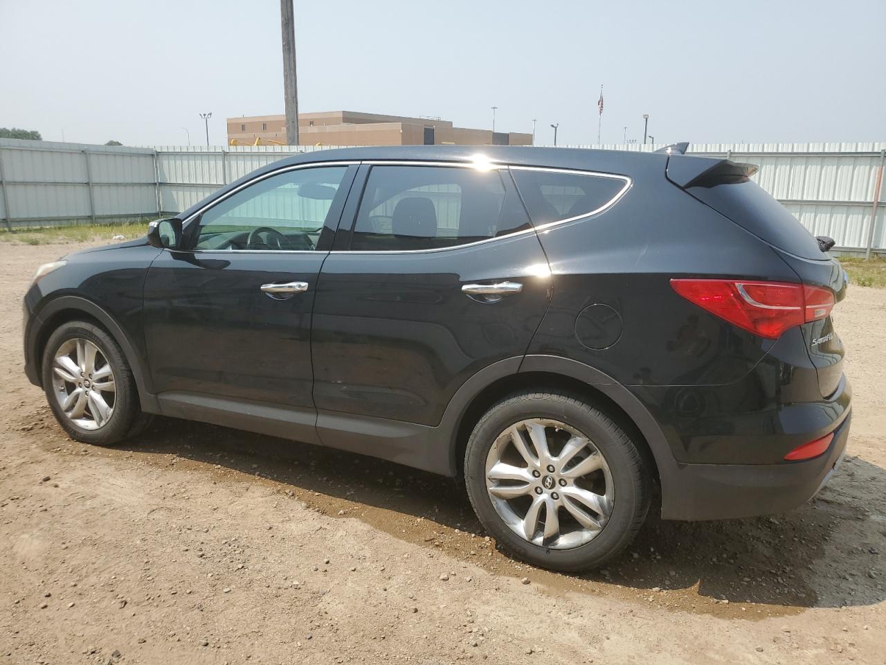 2013 Hyundai Santa Fe - Image 2