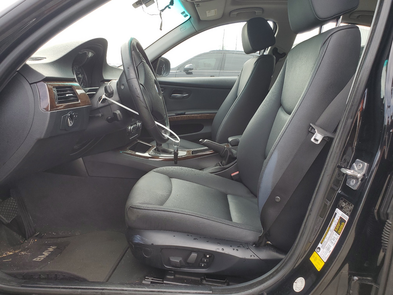 WBAPH77549NM47140 2009 BMW 328 I