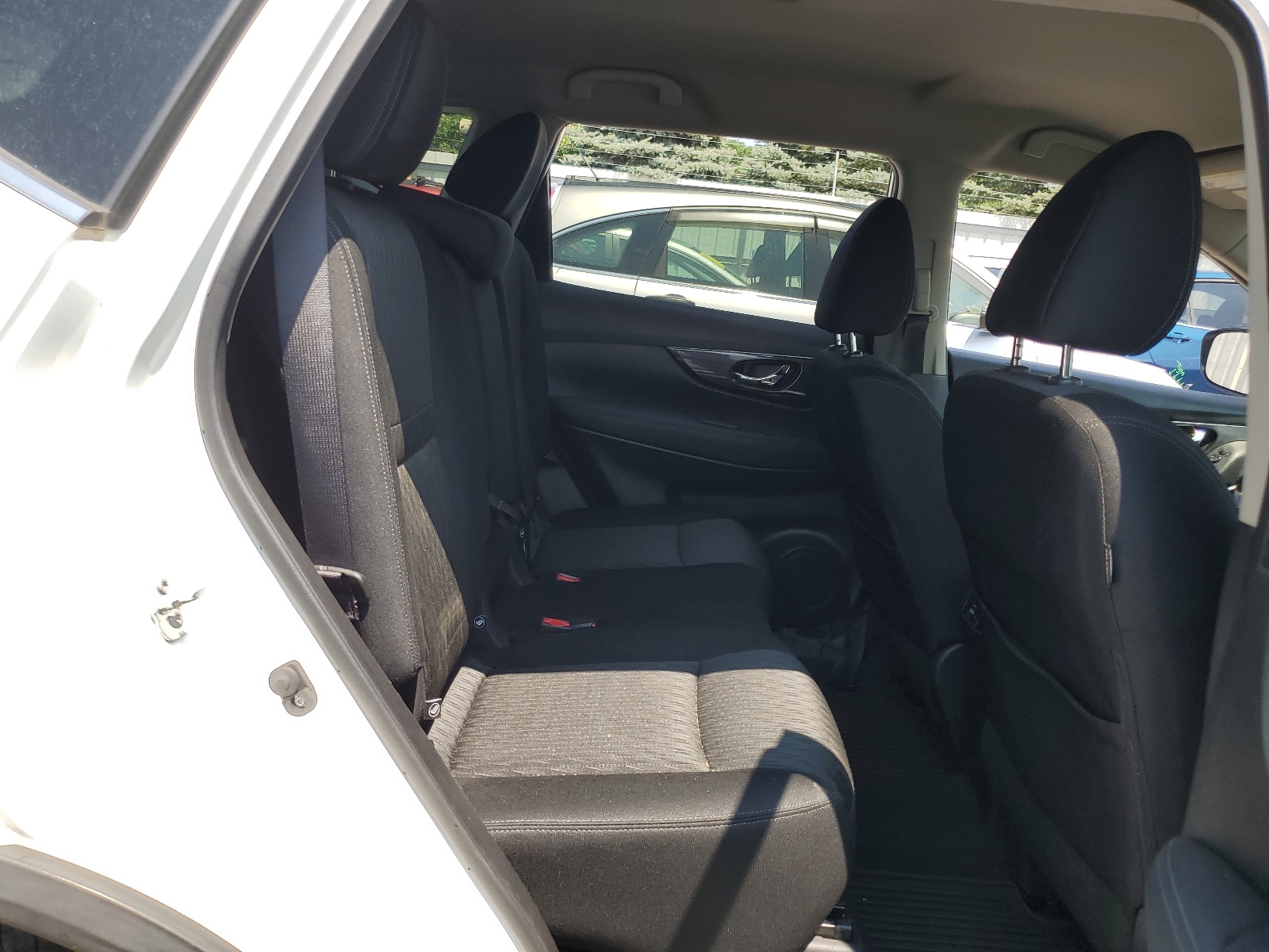 KNMAT2MV4HP581096 2017 Nissan Rogue S