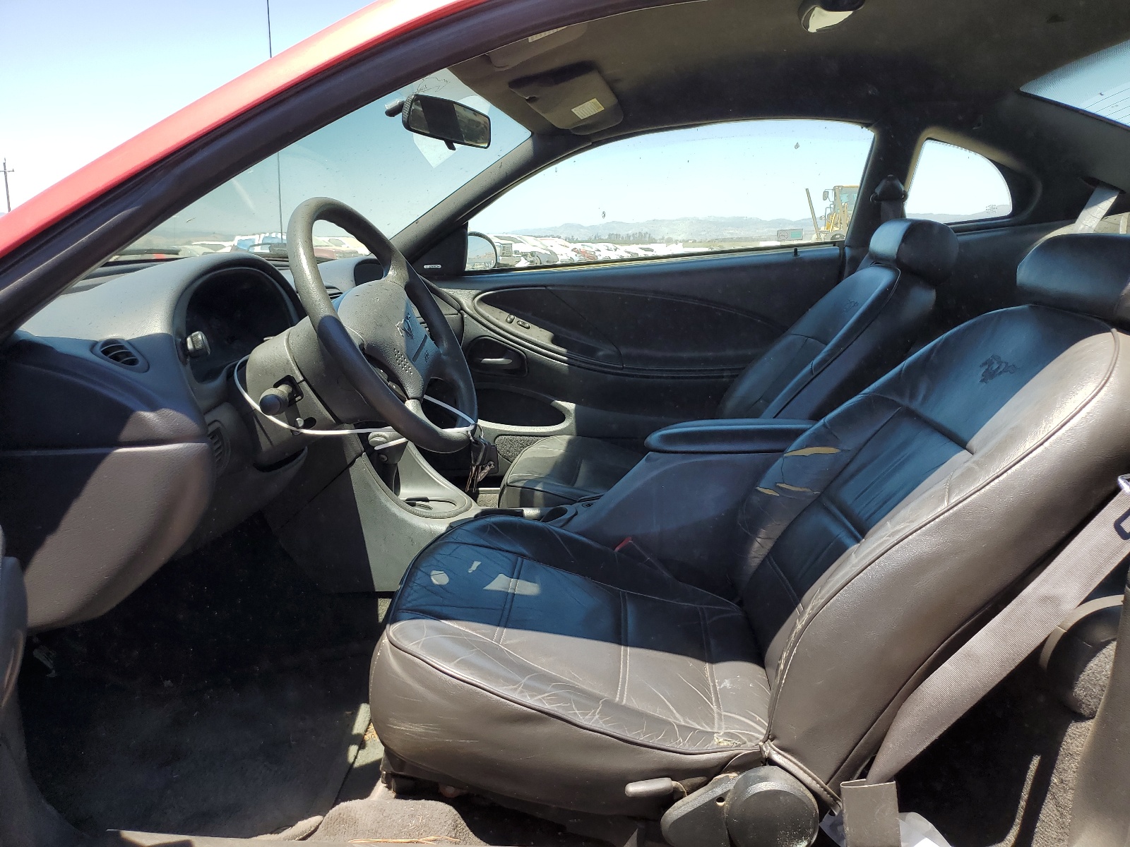 1FAFP4042YF252475 2000 Ford Mustang