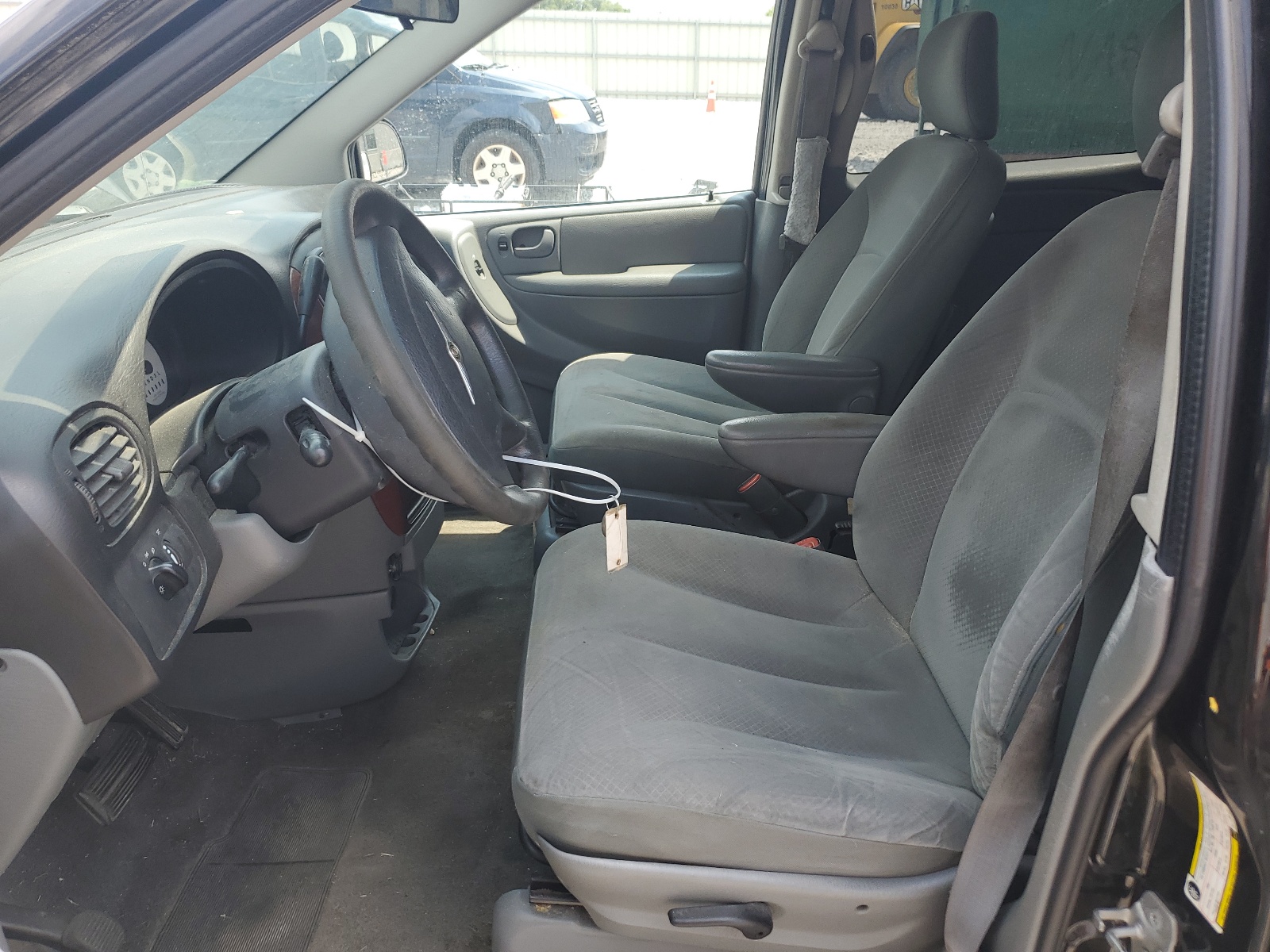 1A4GJ45RX7B208650 2007 Chrysler Town & Country Lx