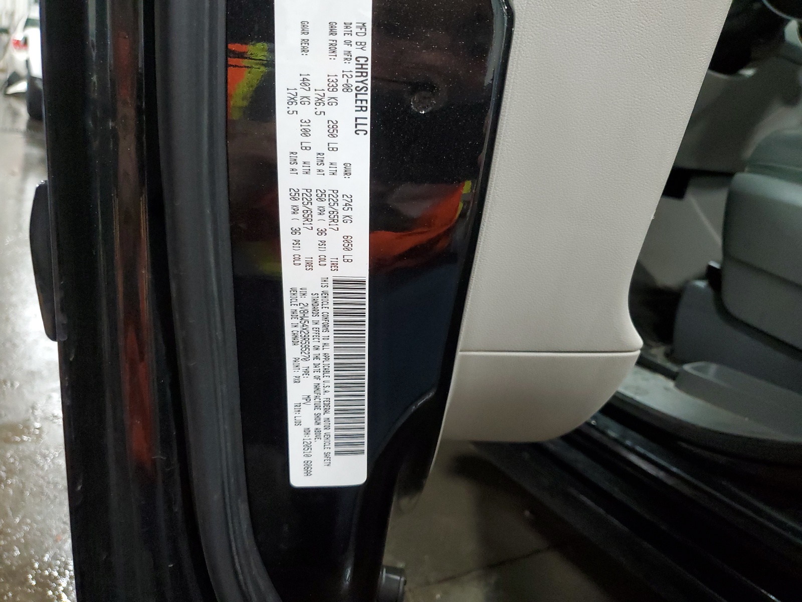 2V8HW54X29R595270 2009 Volkswagen Routan Sel