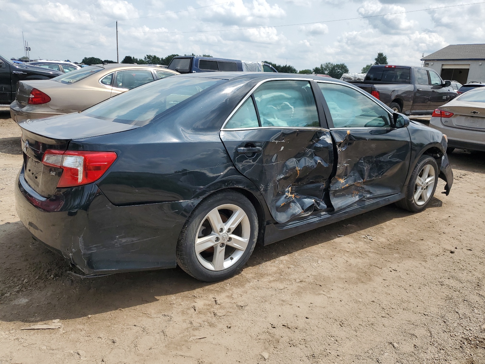 2014 Toyota Camry L vin: 4T1BF1FK1EU857414