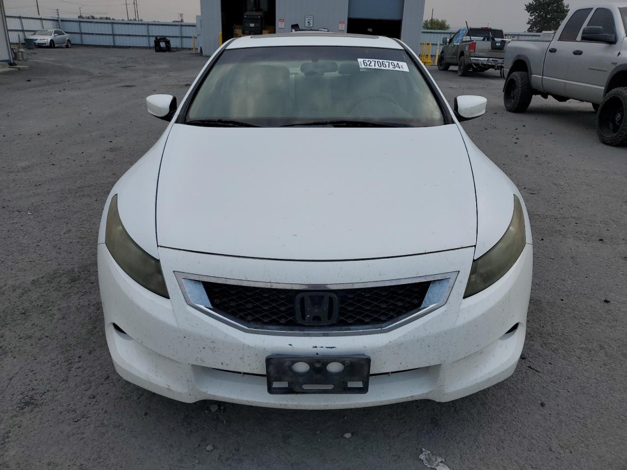 1HGCS11818A006317 2008 Honda Accord Exl