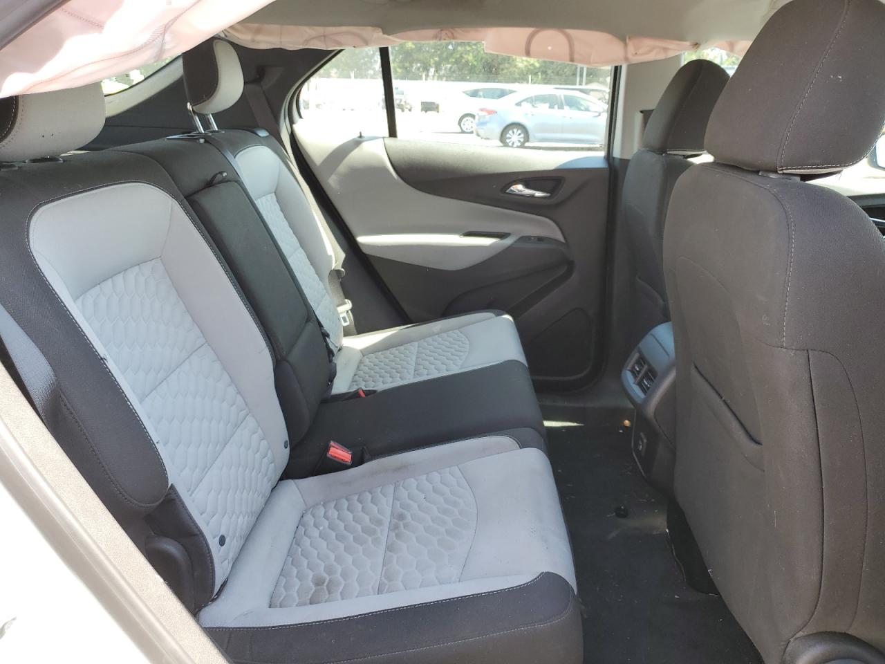 2019 Chevrolet Equinox Ls VIN: 3GNAXHEV8KS641323 Lot: 63466004