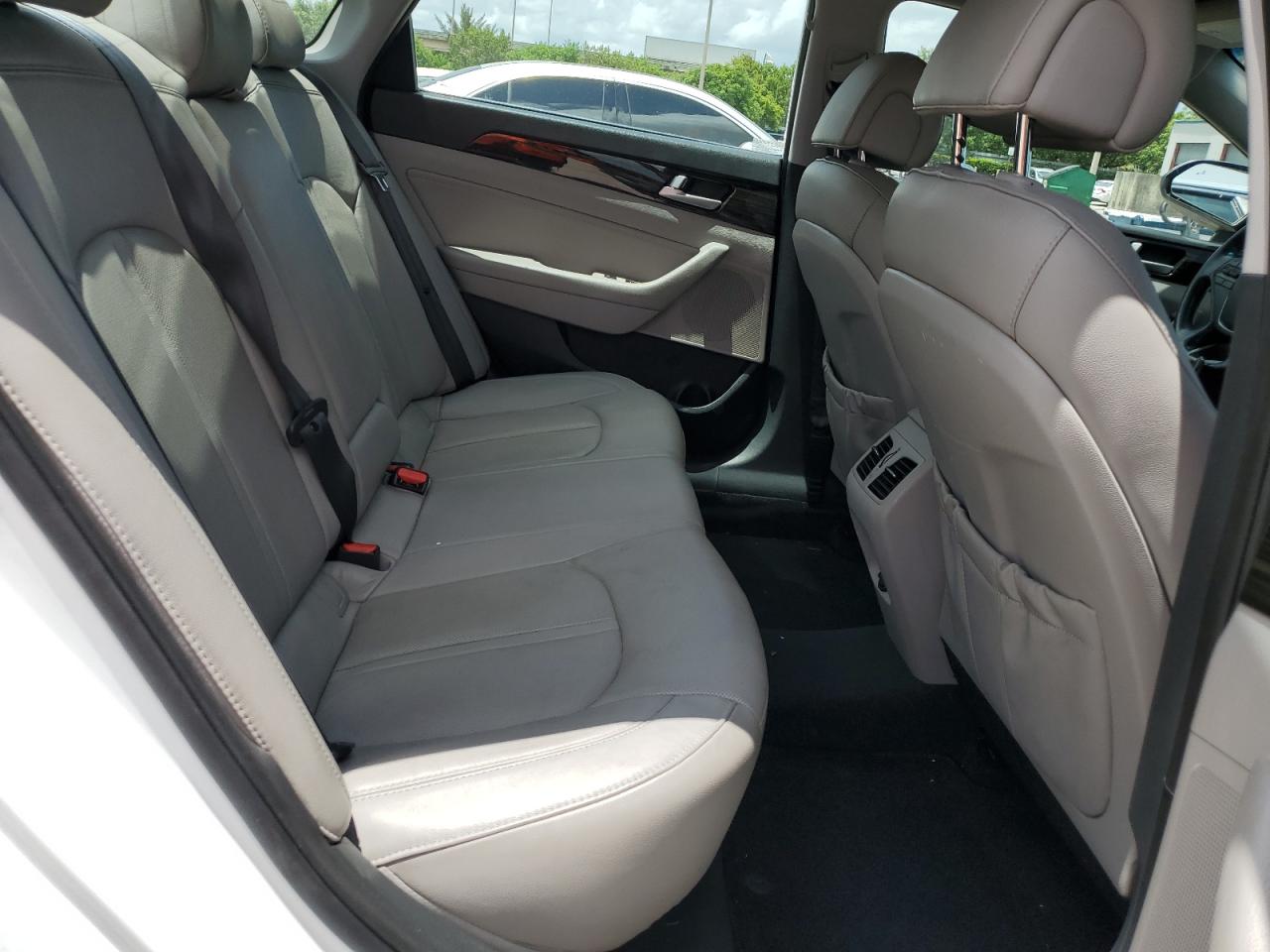 2016 Hyundai Sonata Sport VIN: 5NPE34AF0GH351575 Lot: 63720294