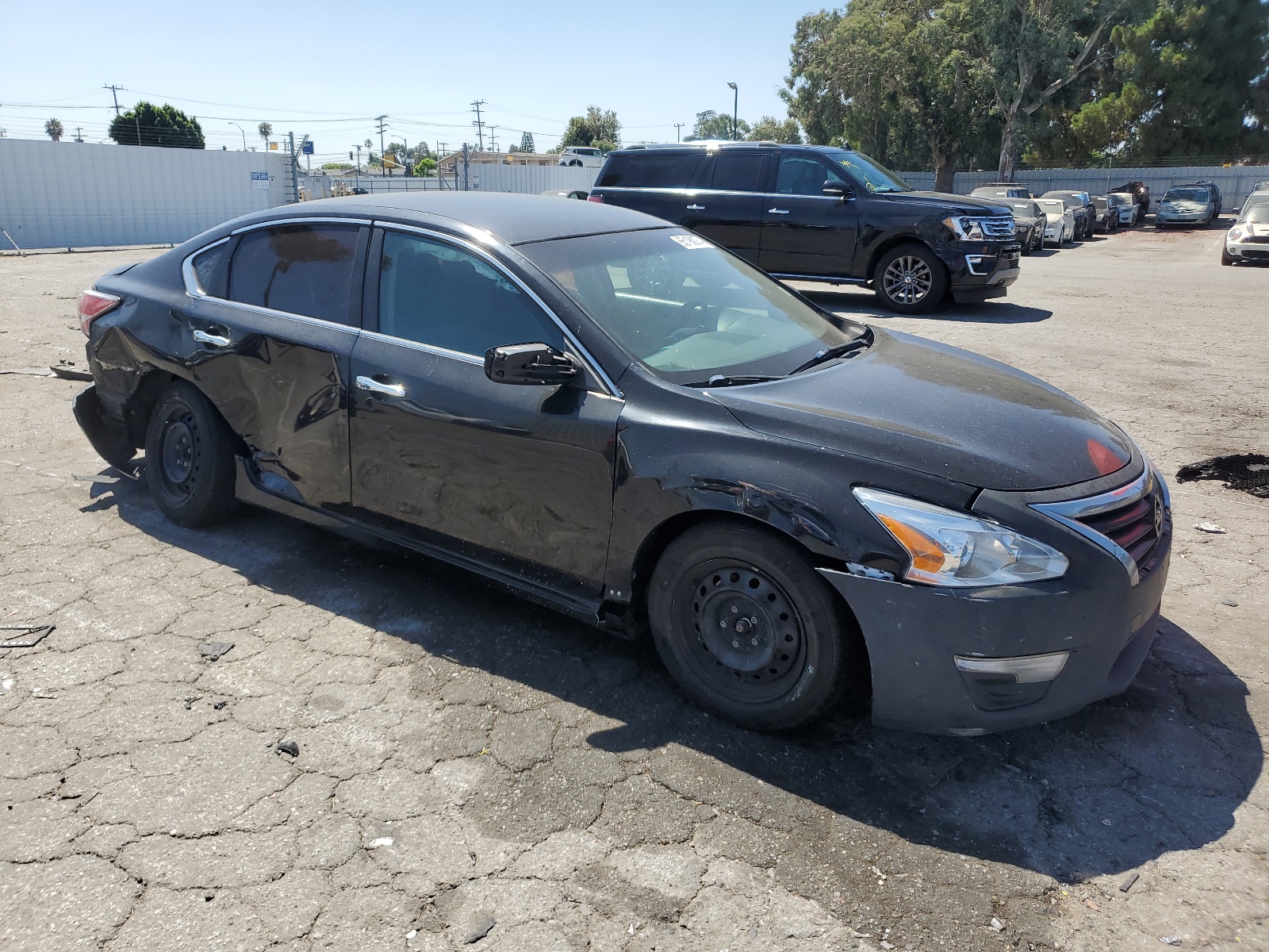 2014 Nissan Altima 2.5 vin: 1N4AL3AP1EC268219