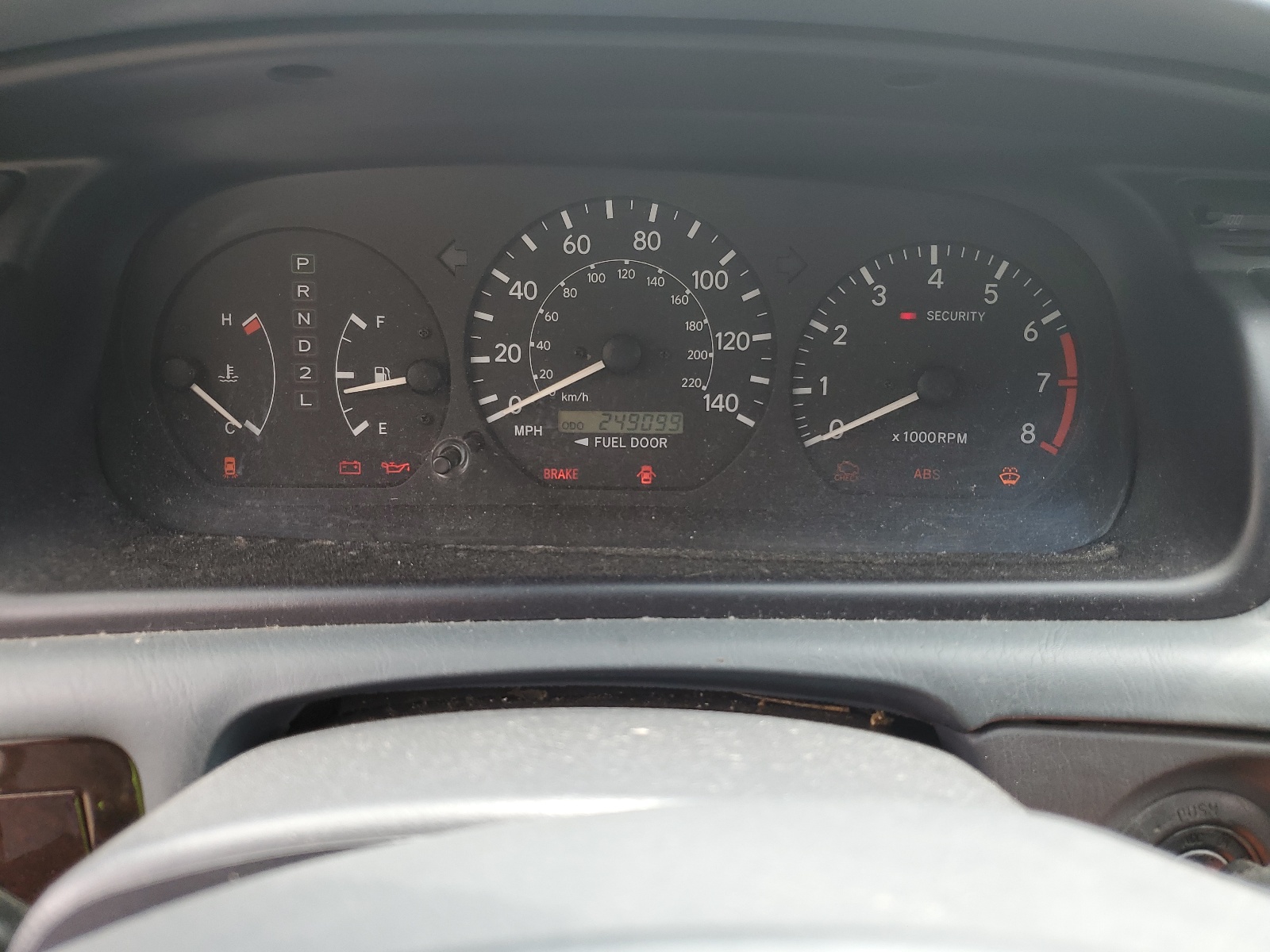 4T1BF28KXYU112488 2000 Toyota Camry Le