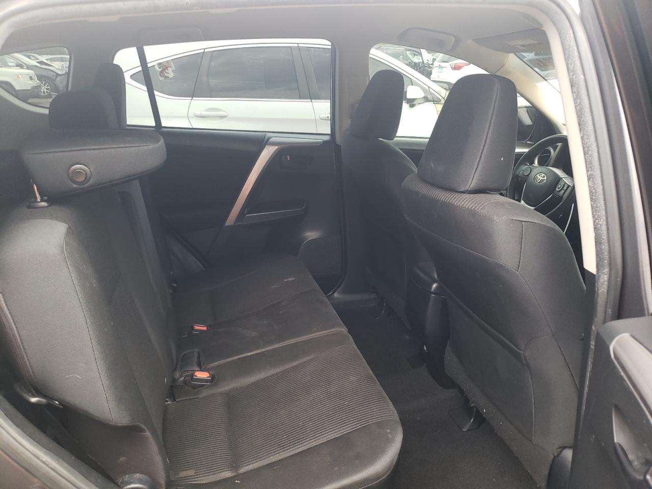 2017 Toyota Rav4 Le VIN: JTMBFREV8HJ143297 Lot: 62871384