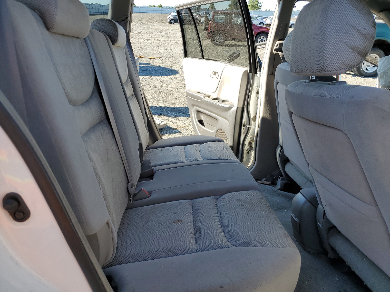 JTEHD21A210006146 2001 Toyota Highlander