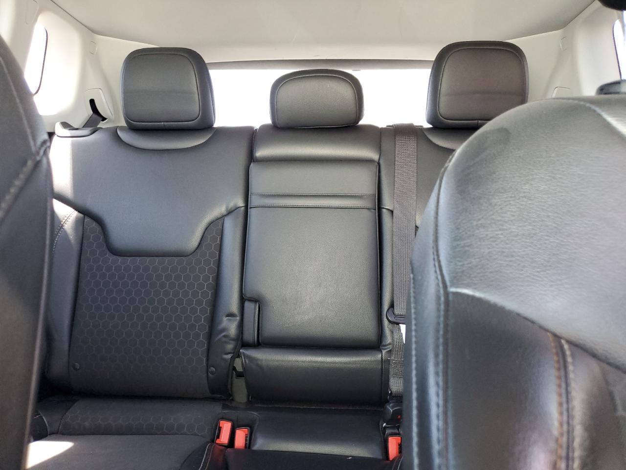 2019 Jeep Compass Latitude VIN: 3C4NJCBB0KT613700 Lot: 61526614