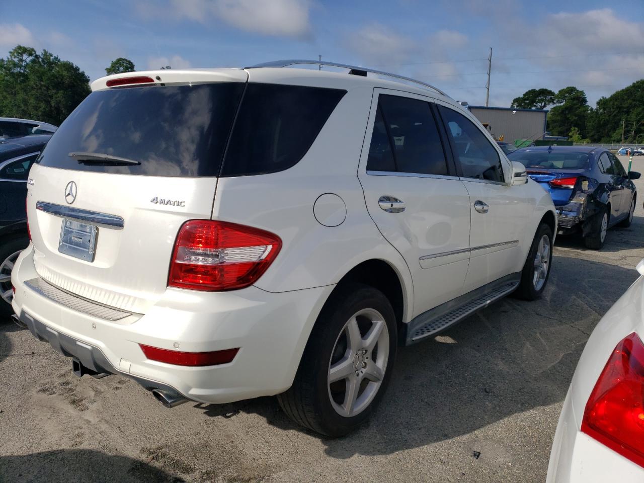2011 Mercedes-Benz Ml 550 4Matic VIN: 4JGBB7CB8BA699329 Lot: 59232864